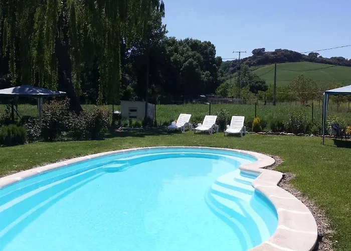 Hotel con piscina: Hostal Rural Venta La Vega